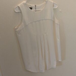Alfani Ivory Sleeveless Pleated Blouse